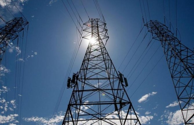 Povlašćenim proizvođačima struje u prvih sedam mjeseci isplaćeno 8 miliona eura