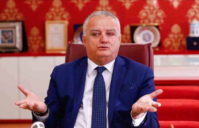 Zenka: Zastava u Tuzima nesporna, niko nije vrijeđao CG