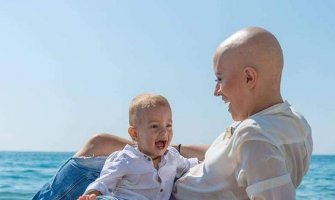 Pjesma za majku hrabrost: 