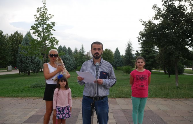 Od lokalnih samouprava zahtijevaće da u plan budžeta uvrste i izgradnju skloništa za napuštene životinje