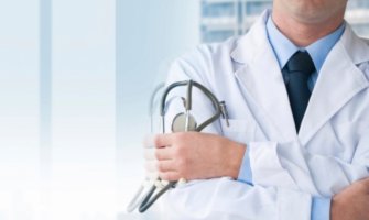 Pavićević: Ljekarima bi plate trebalo da budu 900 eura