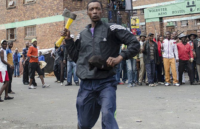 Ko ubija strance u Južnoj Africi?