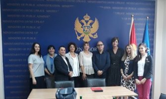 Potpisano šest ugovora za realizaciju projekata NVO u oblasti reforme javne uprave