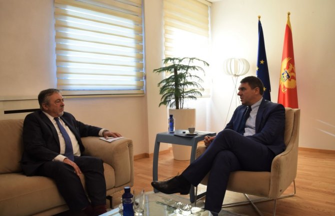 Crnu Goru ohrabruje predloženi sastav EK i naklonjenost proširenju