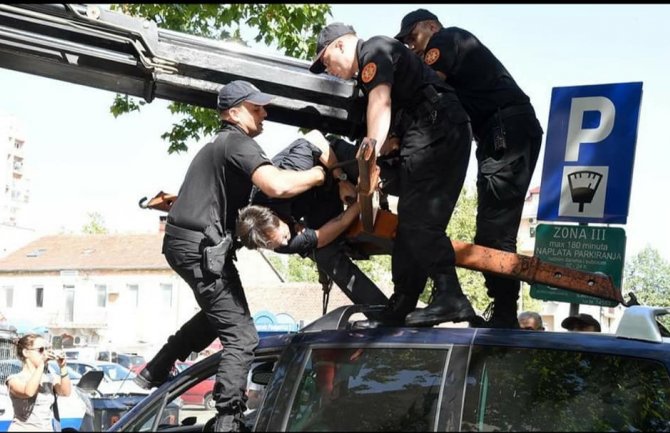 Milačiću određeno zadržavanje do 72 sata