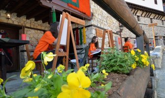 Tivćani na likovnoj koloniji u Karpošu