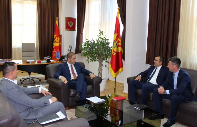 Podrška obrazovanju i dalje prioritet TIKE, saradnja se nastavlja