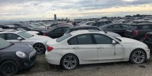 Automobilsko groblje: Skoro 3.000 BMW-a trune zbog soli(FOTO)