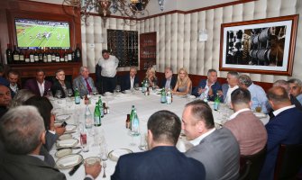 Đukanović sa predstavnicima dijaspore u Njujorku: Hvala za lojalnost Crnoj Gori