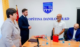 Bogdanović: Potpisivanjem Ugovora o sufinansiranju Internacionalnog simpozijuma skulpture doprinos jačanju pozicije Danilovgrada