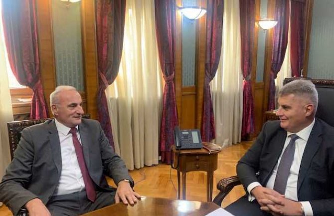 Značajan dalji posvećeni rad diplomatske misije u Srbiji