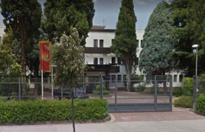 Šta posjeduje Ministarstvo odbrane:  95 lokacija sa 1.400 objekata visokogradnje, 247 garaža, stanova...