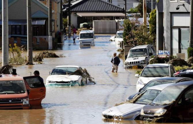 Japan: Najmanje 40 osoba poginulo, povrijeđenih189 u razornom tajfunu