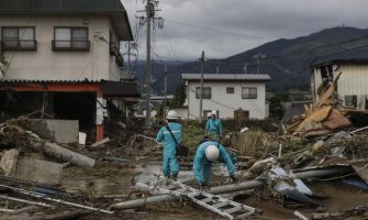 Novi bilans žrtava u Japanu zbog nevremena: 70 mrtvih, 15 nestalih