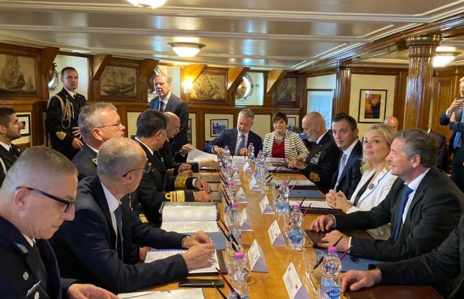 Izbjeglička kriza, terorističke prijetnje i asimetrične složenosti bezbjednosnih rizika zahtijevaju regionalni odgovor