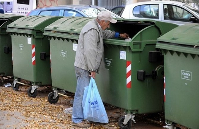 Medojević: Siromaštvo u porastu, uvesti socijalni karton kao odgovor na mnoga pitanja