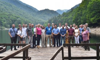 URA: Pobjeda građana, Vlada shvatila da “Dalje neće moći”