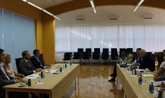 Razgovori o povećenju zarada u prosvjeti se privode kraju, konačnu riječ će dati Glavni odbor Sindikata i Vlada 