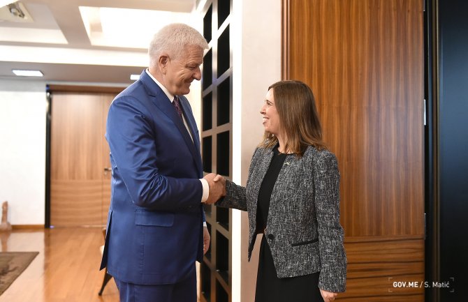 CG i Australija žele snažniju saradnju u turizmu, poljoprivredi, proizvodnji zdrave hrane...