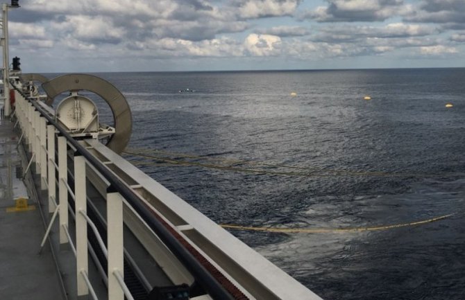 Javnost bez informacija šta sve dvije naftne kompanije rade nedaleko od Ulcinja