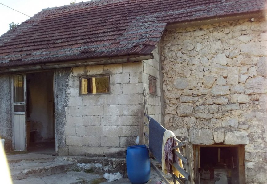 20191022111001899ac8bb8ba0c63bf9f8818d9daff1ed901995f640fb0d4698d5680afcc296f