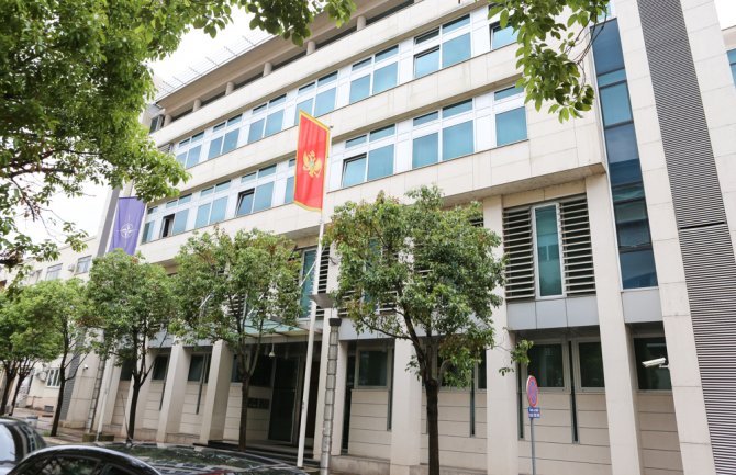 Vlada daje dva miliona iz kapitalnog budžeta  za kupovinu Oboda 