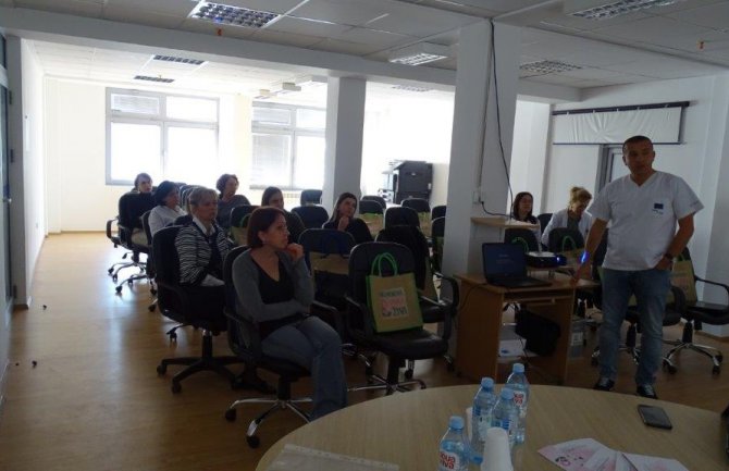 U Bijelom Polju i Beranama pozvali žene da zakažu preventivne preglede!