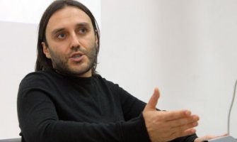 Koprivica: Pokrenuti pitanje donošenja zakona o Skupštini i Vladi