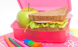 Počinje podjela besplatnih zdravih obroka za đake