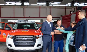 Cetinjskoj Službi zaštite i spašavanja specijalno vozilo za brze intervencije