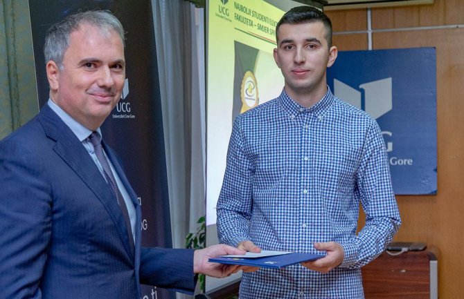 EPCG dodijelila stipendije najboljim studentima Elektrotehničkog fakulteta