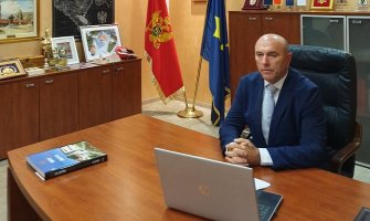 Carević: Nastavićemo dijalog o rješavanju političke krize u BD, na zahtjev EU