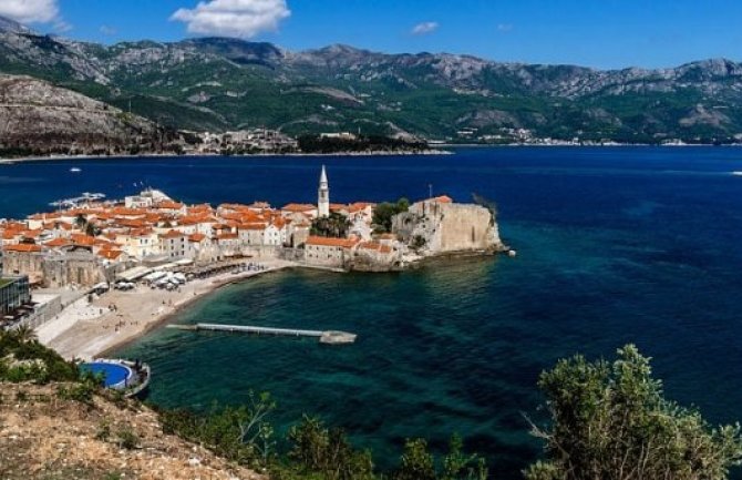 Budva zatvorila šetališta i plaže, u Starom gradu mogu boraviti samo oni koji tu žive i rade