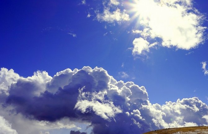 Oblačno i uglavnom suvo