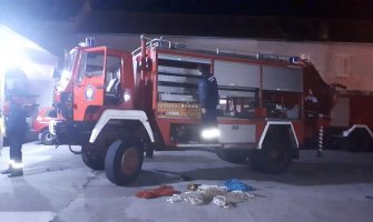 Balkan uz Albaniju, pomoć stiže sa svih strana: Kotorski vatrogasci ujutru putuju u Drač, stigle ekipe iz Srbije, Hrvatske, Grčke...