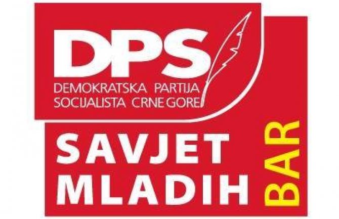 Mladi DPS Bar donirali krv za povrijeđene u zemljotresu