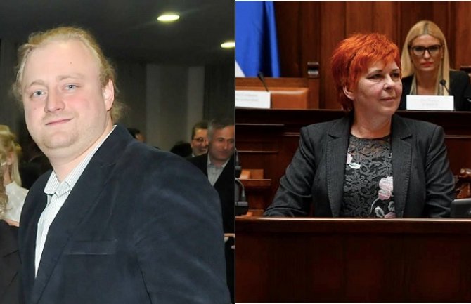 53 člana SNP-a Bijelo Polje vratilo članske karte