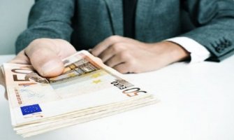 Prosječna oktobarska plata 517 eura 