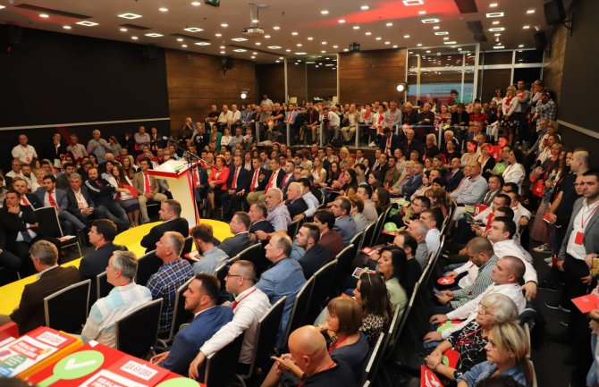 Demokrate: Većina Opština se oslanja na egalizacioni fond