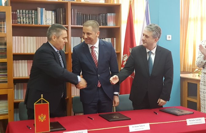 Šehović, Nuhodžić i Veljović: Naša djeca će rasti zaštićena