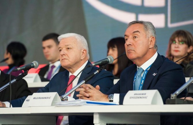 Ni traga od raskola, DPS ne mijenja najbolje igrače, stariji kompromitovani kadar tiho skrajnut