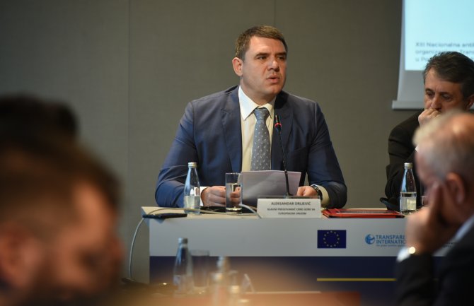 Otvaranje svih poglavlja potvrda napretka u oblasti vladavine prava