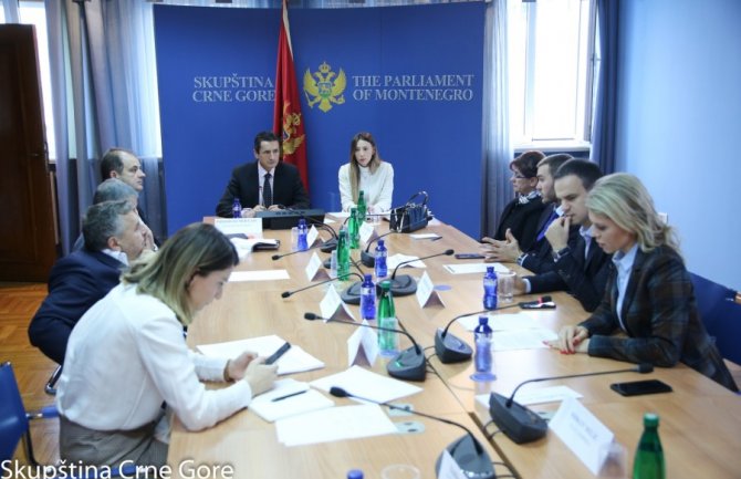 Odbor za ekonomiju sjutra o budžetu