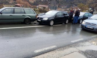 Lančani sudar u mjestu Smokovac, učestvovalo i vozilo bjelopoljskog Višeg suda