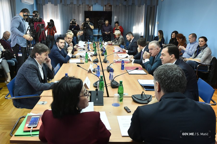 49268187612acbae6b2b4o