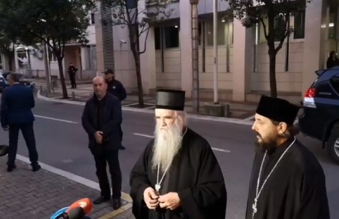 Amfilohije: Marković pokazao da je razuman čovjek, očekujemo dijalog posle Božića 