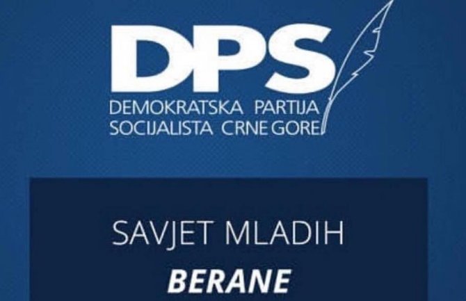 Savjet mladih DPS Berane: Novogodišnji paketići za djecu sa posebnim potrebama