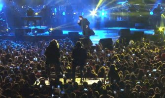 Desetine hiljada ljudi dočekalo Novu godinu ispred zidina Starog grada u Budvi