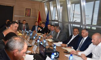 Utvrđen plan obezbjeđenja okupljanja na Badnji dan