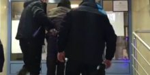 Ovako je Malčanski berberin priveden u policijsku stanicu (VIDEO)